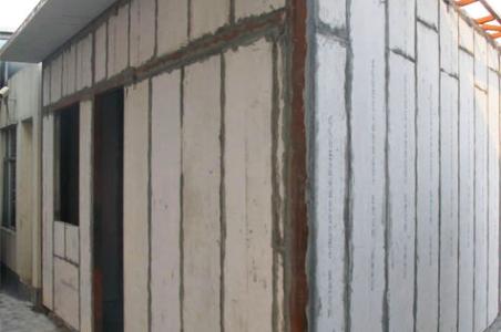 輕質隔墻為什么不能作為建筑外墻？